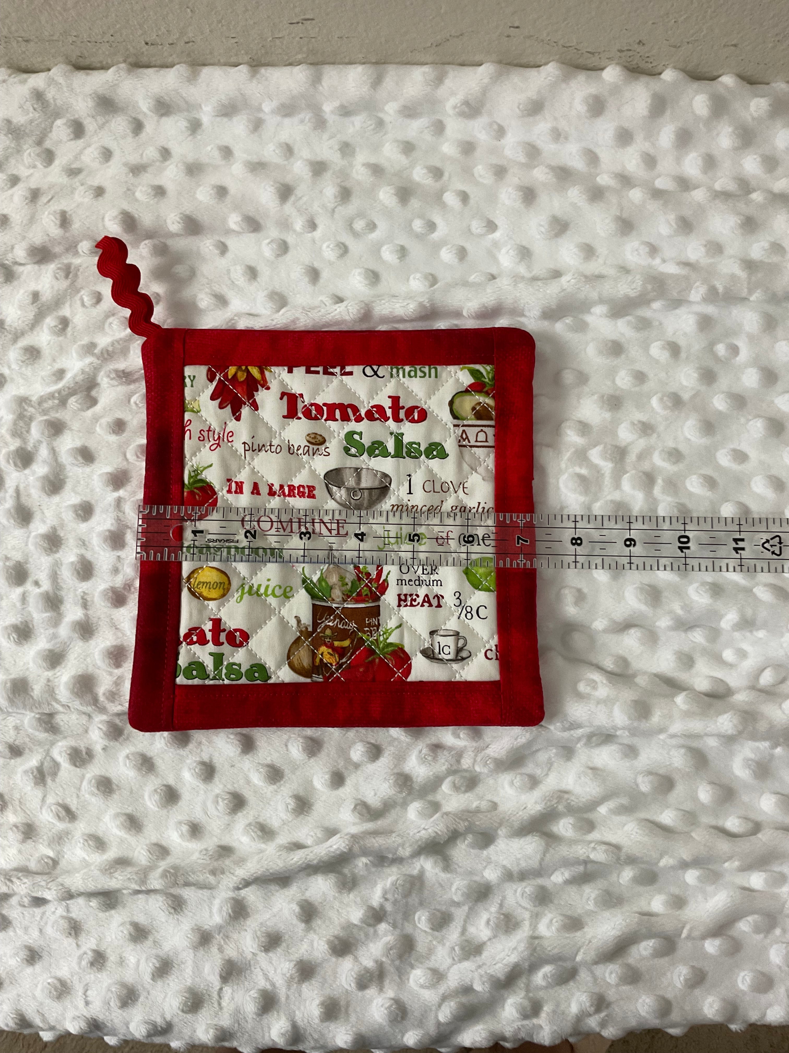 Cowboy Chili & Tomato Salsa Recipe Pot Holder Set