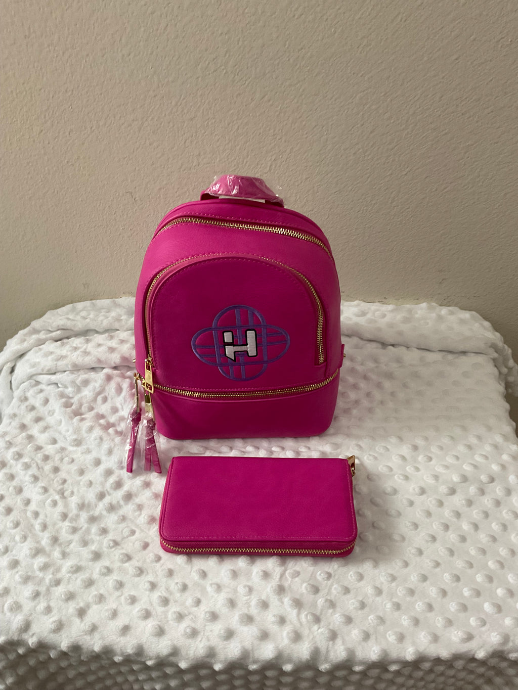 Huntrx Globe Logo Embroidered Backpack & Wallet Set — Hot Pink