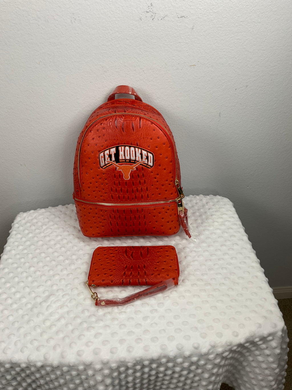 Texas Longhorns "Get Hooked" Mini Backpack & Wallet Set – Burnt Orange Ostrich & Croc Embossed