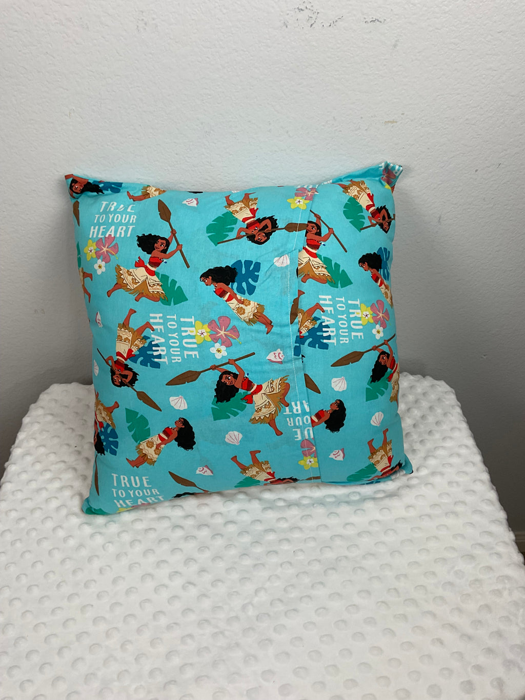 Moana Reading Pillow with Pocket