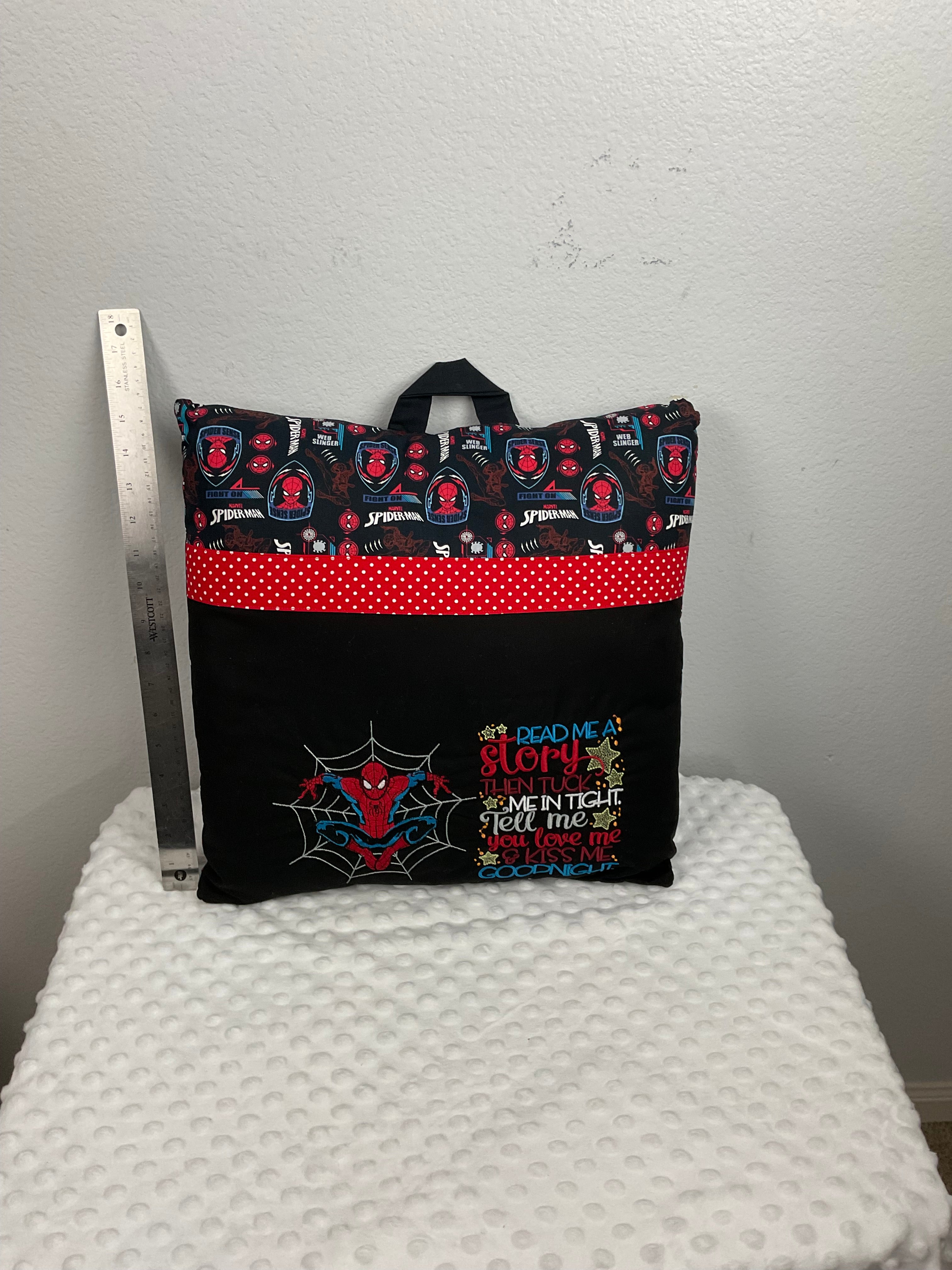 Spider-Man Reading Pillow with Pocket