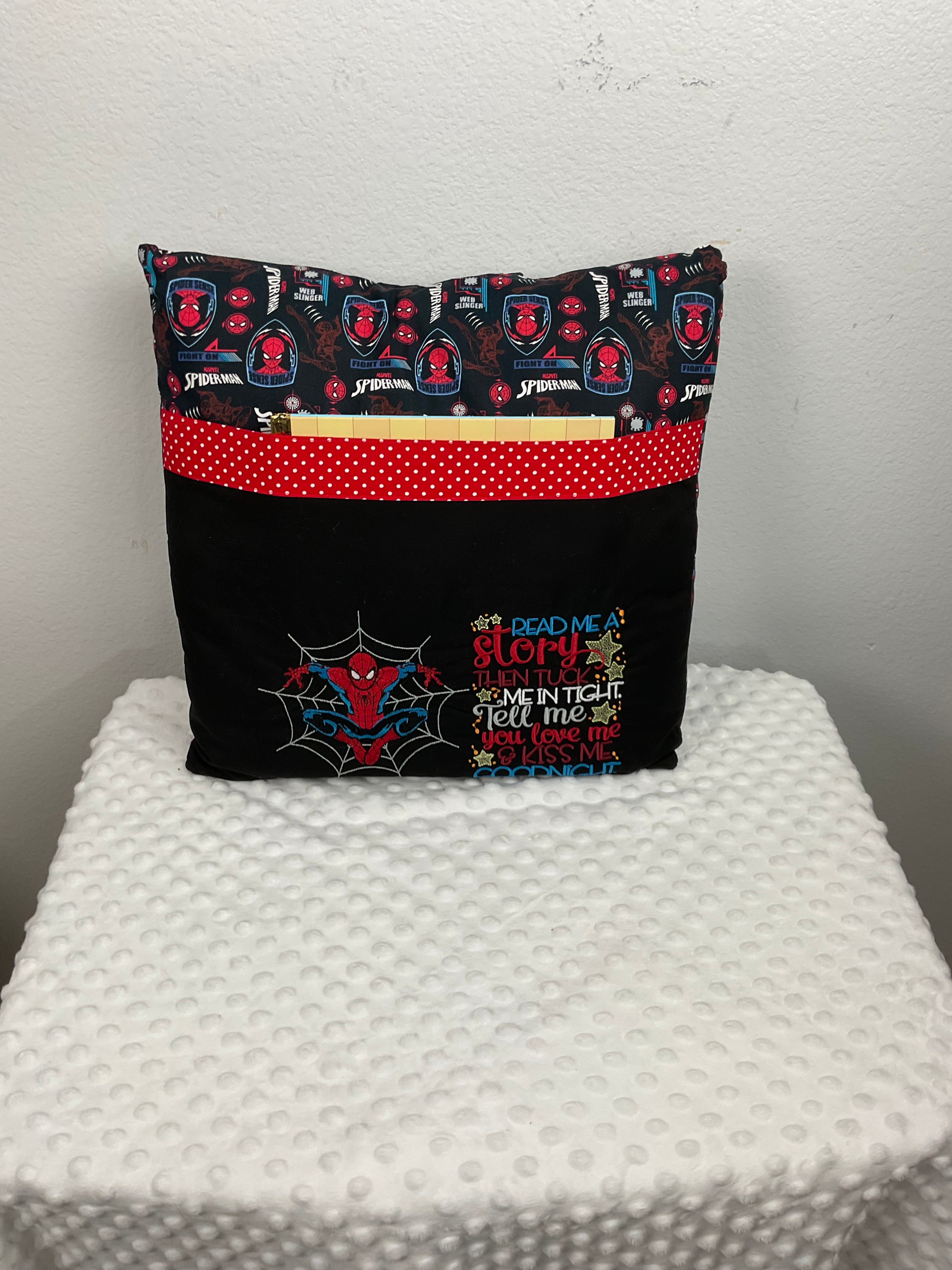 Spider-Man Reading Pillow with Pocket